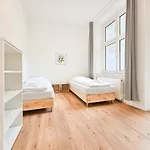 Appartement Tolstov - 2 Mit Terrasse - 25 Min Messe Dus